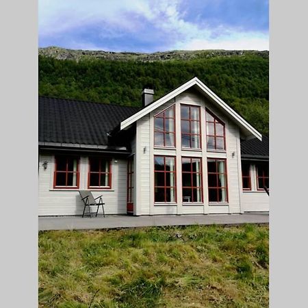 Casa Kleiv I Sogndalsdalen Βίλα Εξωτερικό φωτογραφία